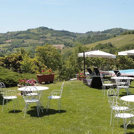La Maragliana Aparthotel Castel Rocchero Екстериор снимка