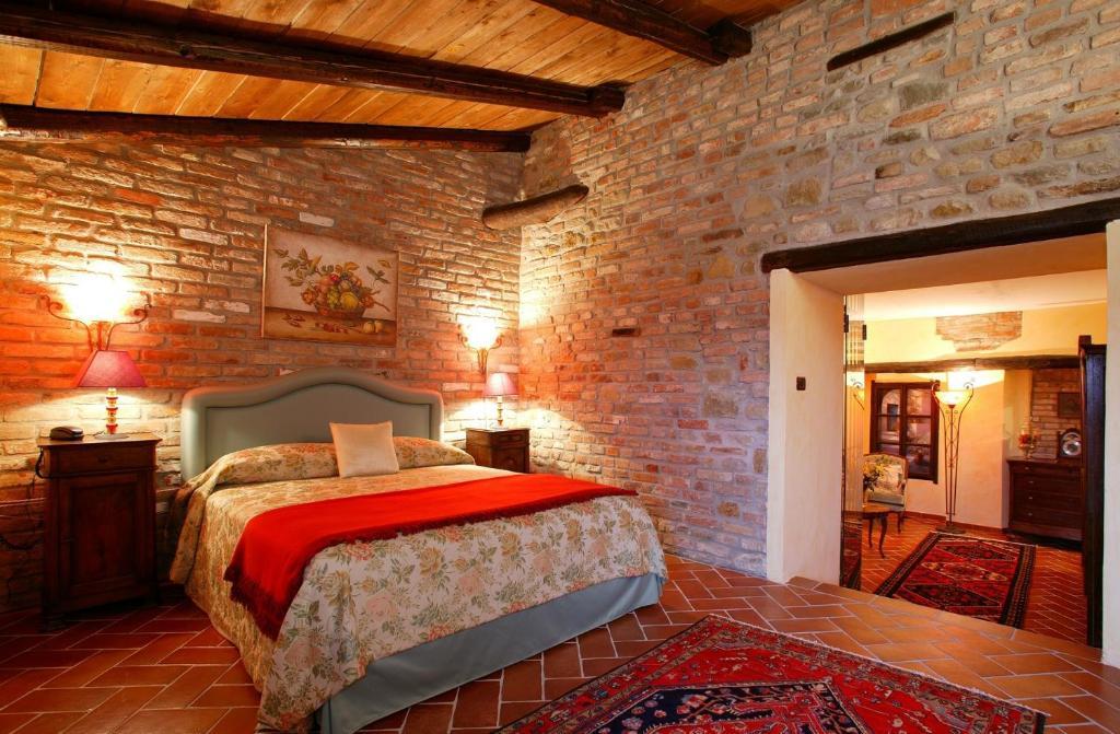 La Maragliana Aparthotel Castel Rocchero Стая снимка